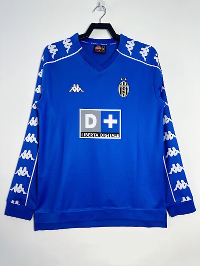 Retro 1999-00 Juventus Visitante.jpeg