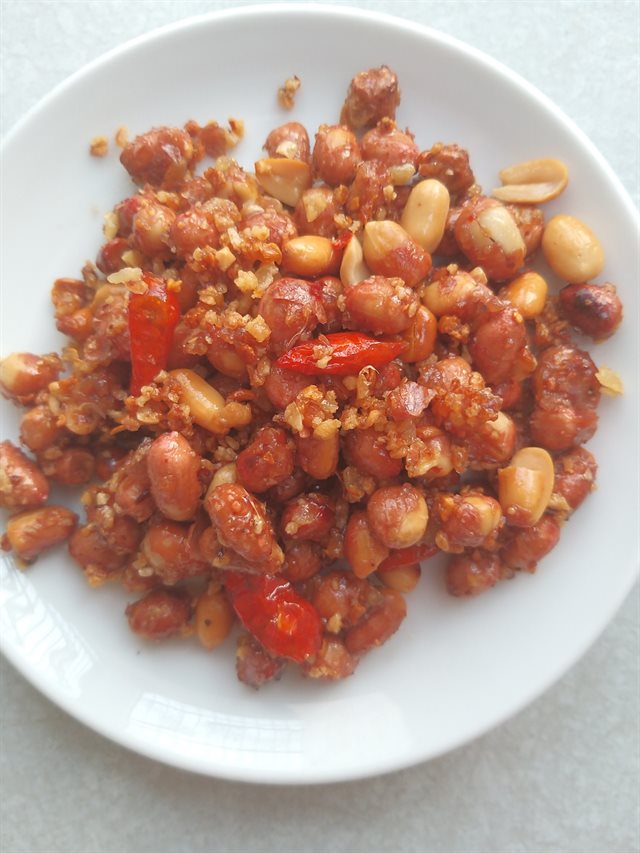 Đậu Phộng Rang Nước Mắm Tỏi