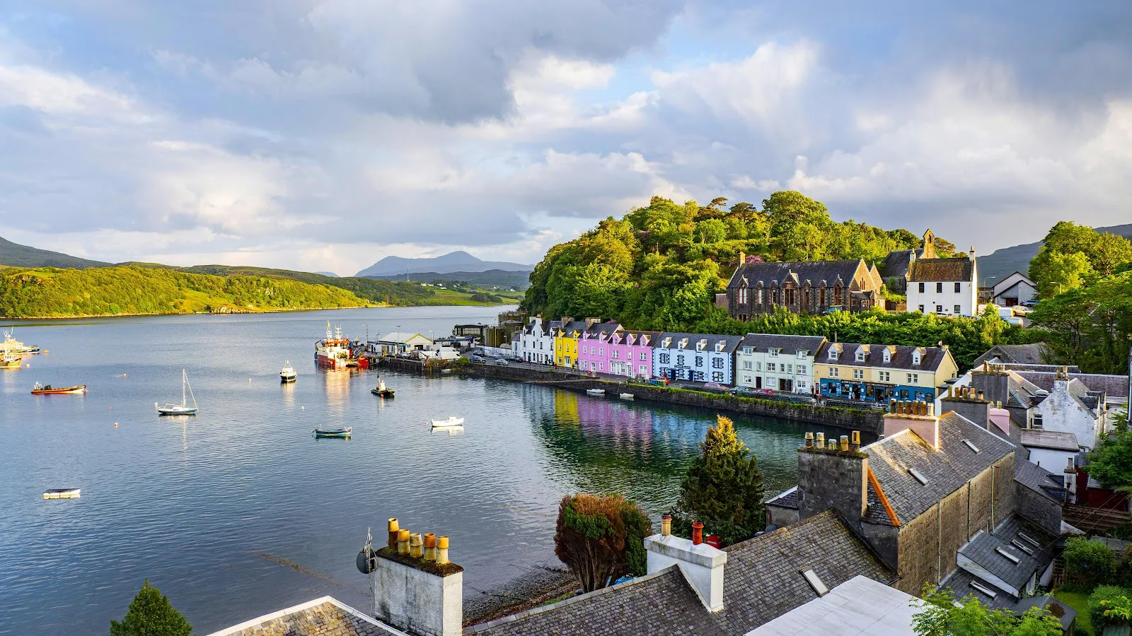 Portree Harbor Isle Of Skye - Landscape Photography 5K Wallpaper (5120x2880)