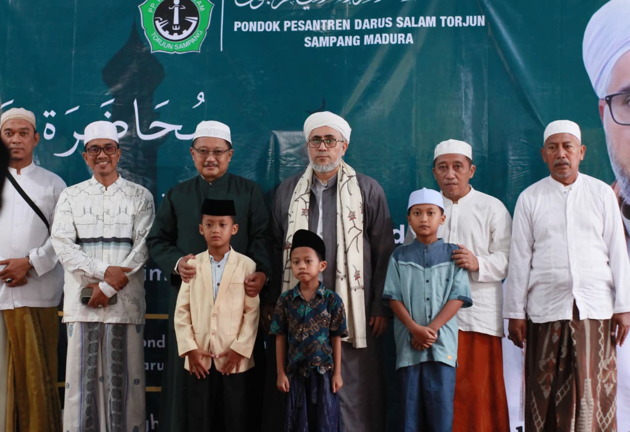 Kunjungan al-Habib Prof. Dr. Alwi