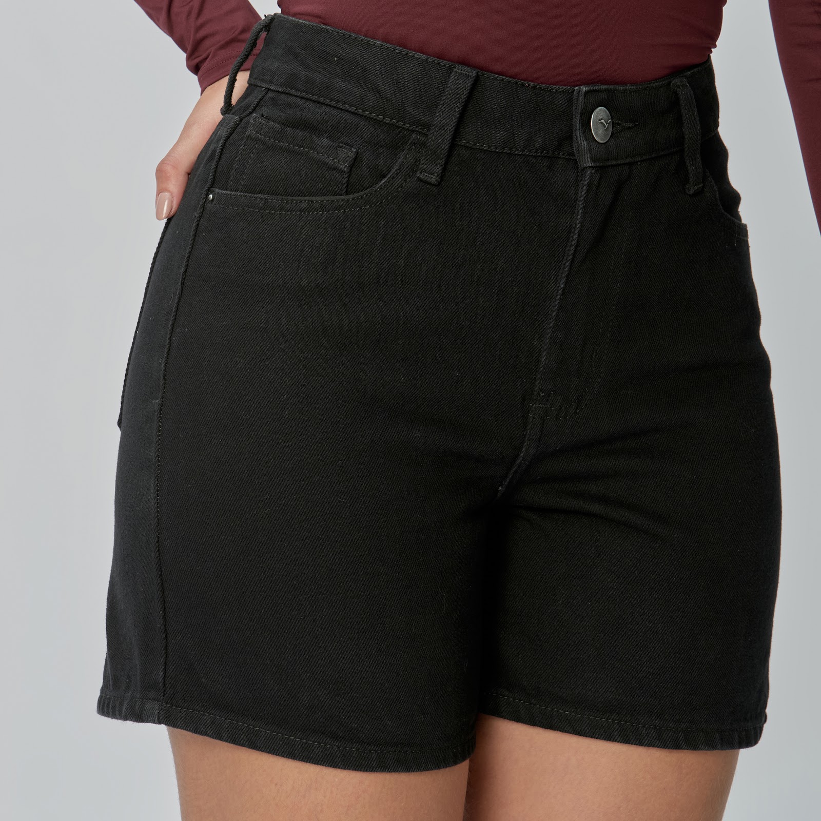 Short dama - Vista 7