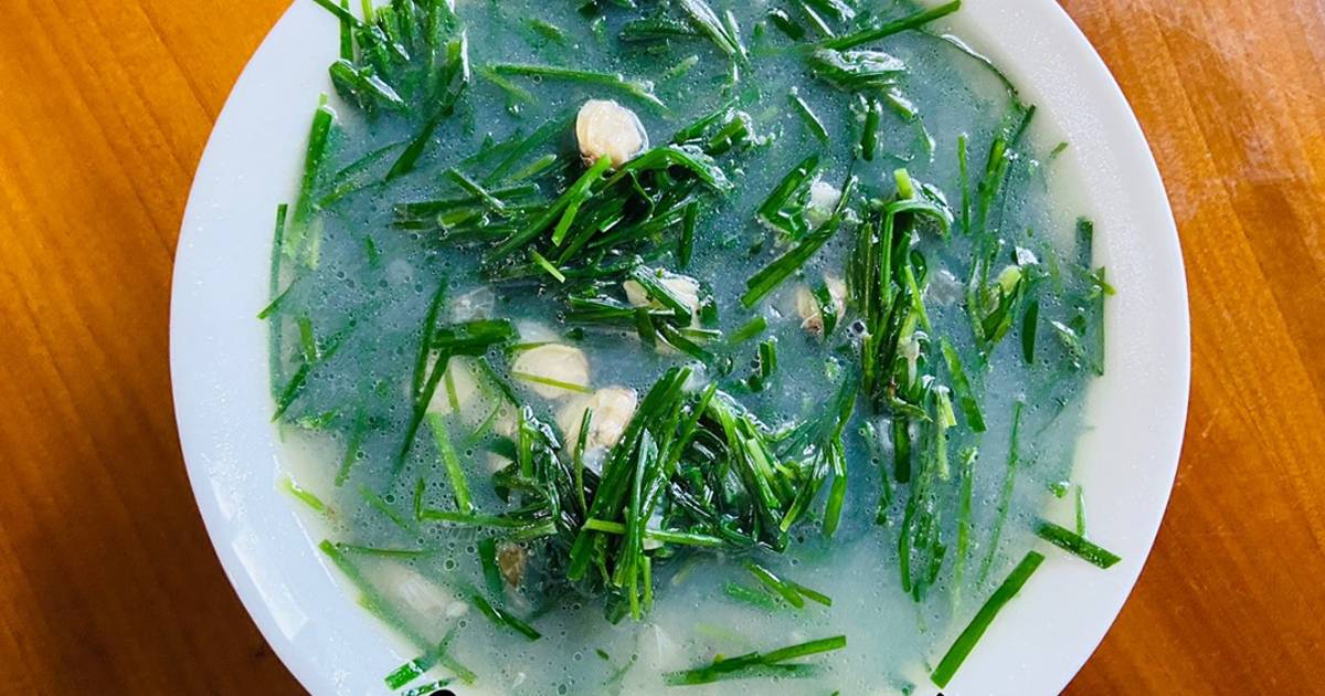Canh hẹ nấu nghêu