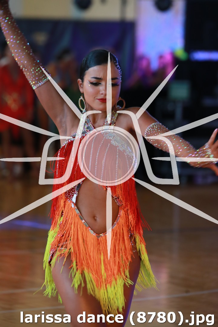 larissa dance (8780).jpg