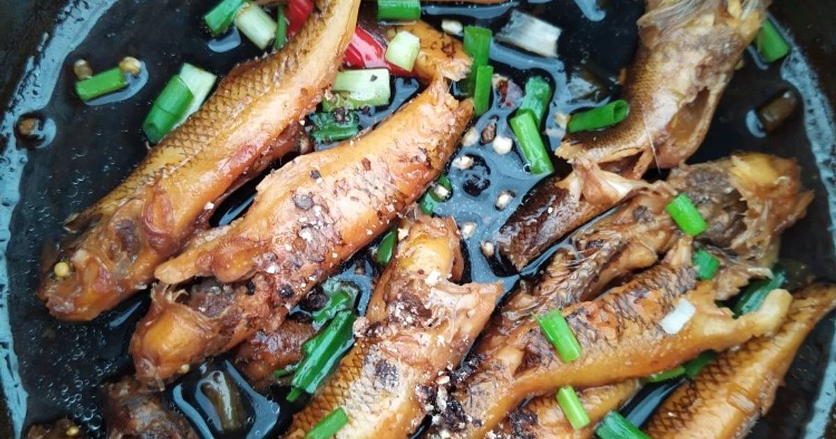 Cơm nhà - cá bống kho tiêu