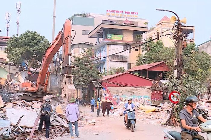Người dân đồng thuận bàn giao mặt bằng thi công cầu Tứ Liên - Đài Phát thanh và truyền hình Hà Nội