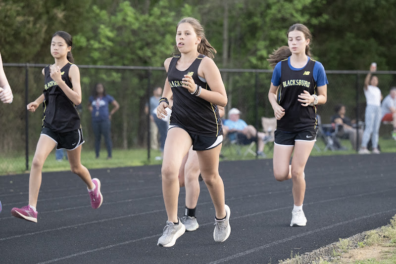 Photo from MS: Track & Field of Erin Dickhans