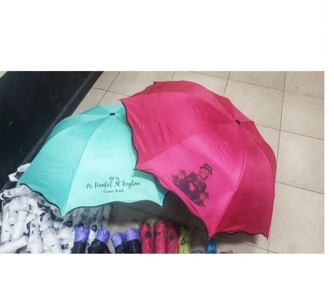COSTUM PAYUNG lipat 3D Magic( minimal order 50 pcs) costum payung sovenir design bebas — foto 3
