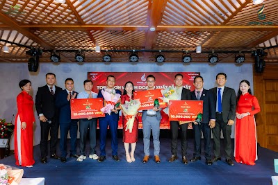 BinhPhoto-4751.jpg
