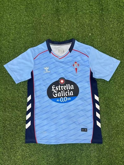 25-26 Celta de Vigo Local.jpg