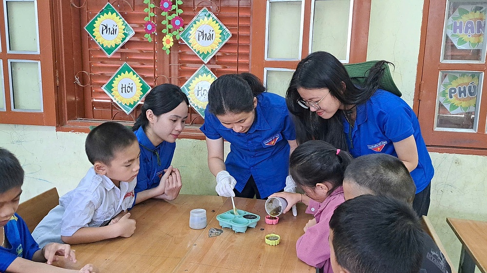 Đoàn Thanh niên - Hội sinh viên Trường Đại học Tây Bắc triển khai thành công chiến dịch thanh niên tình nguyện hè năm 2025