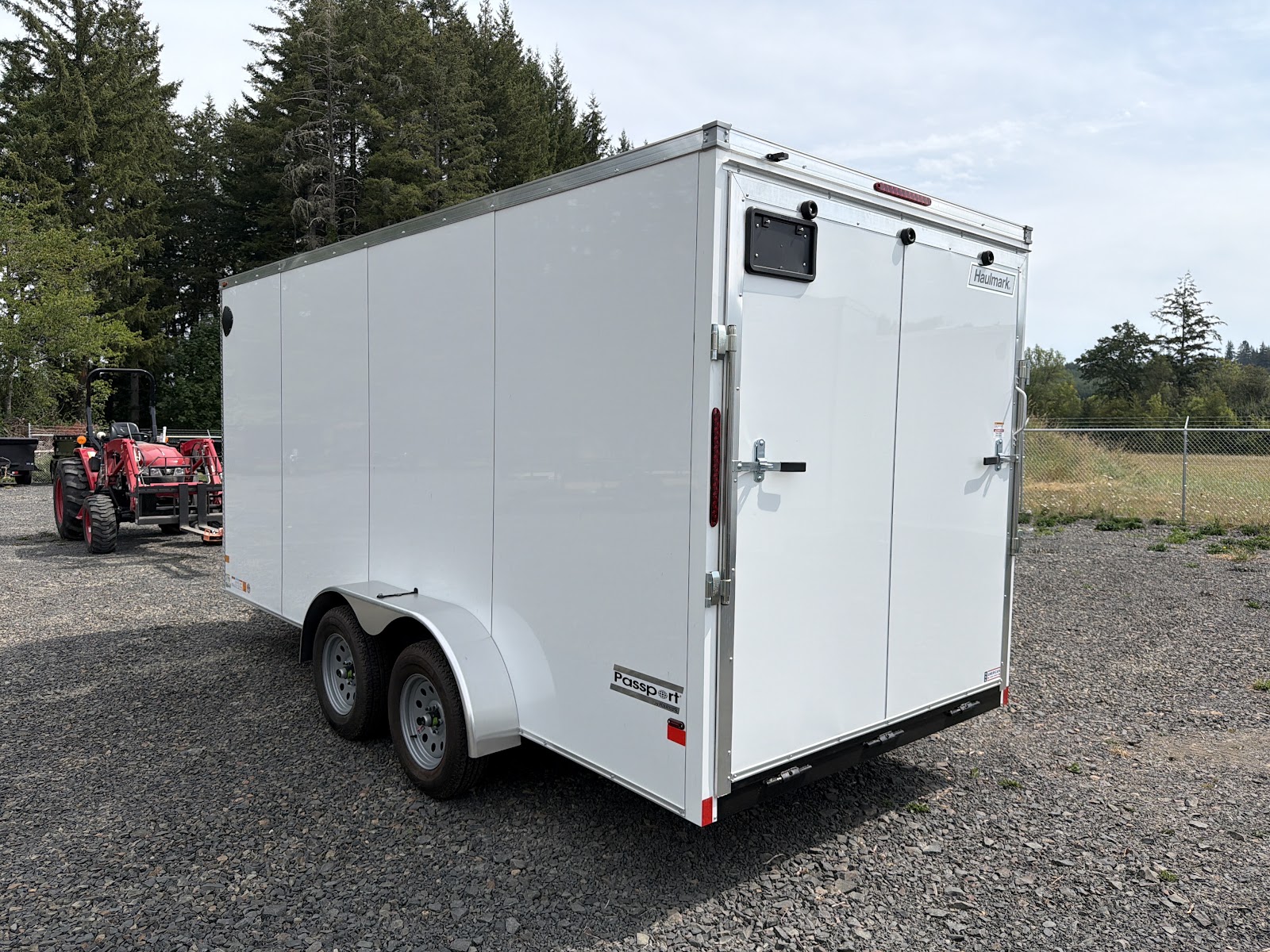 Passport Deluxe Enclosed Cargo
