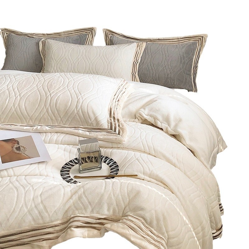 Bedding set made of milk fleece, 4-piece, winter