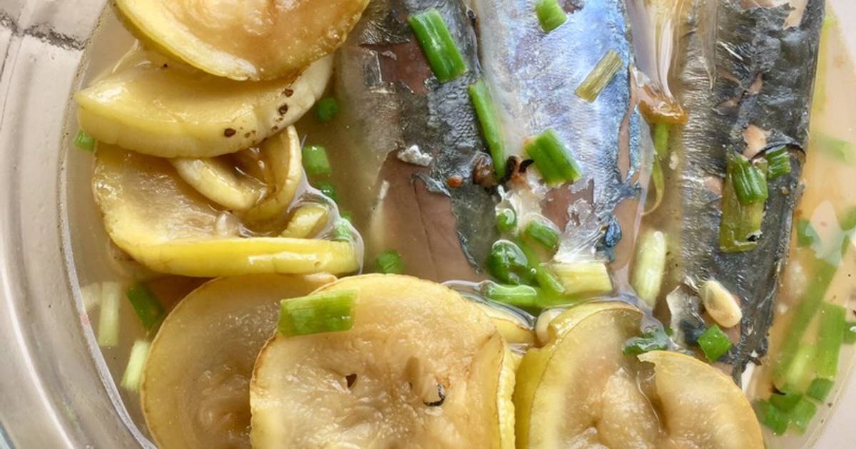 Canh bầu chua cá nục