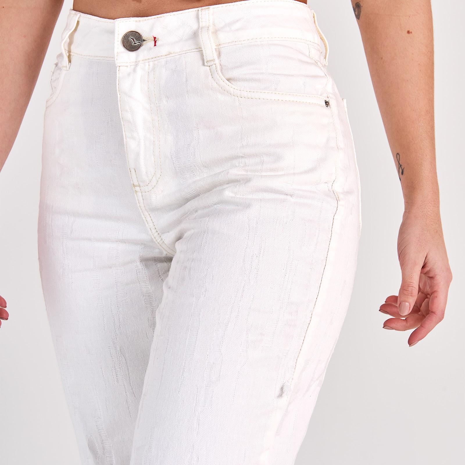 Jean straight tiro medio en denim rígido 100% algodón, color ivory - Vista 4