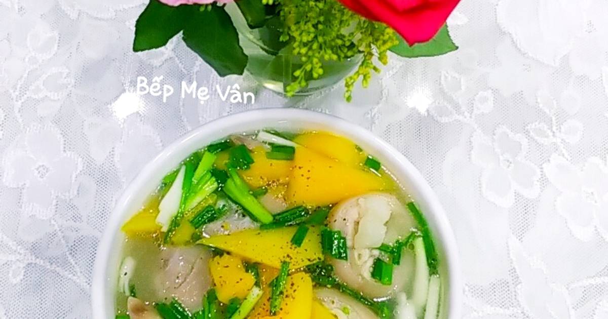 Canh giò heo hầm đu đủ
