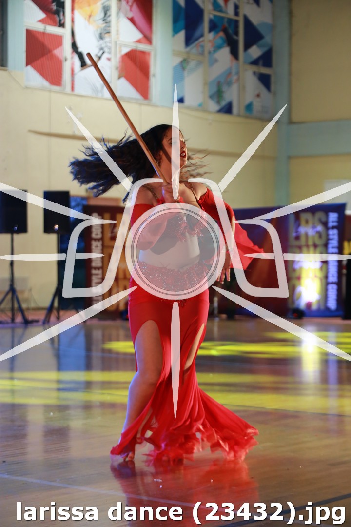 larissa dance (23432).jpg