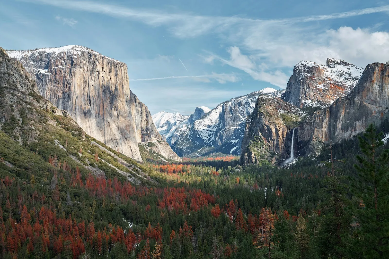 Yosemite Valley Tunnel View - Landscape Photography 8K Wallpaper (7839x5228)