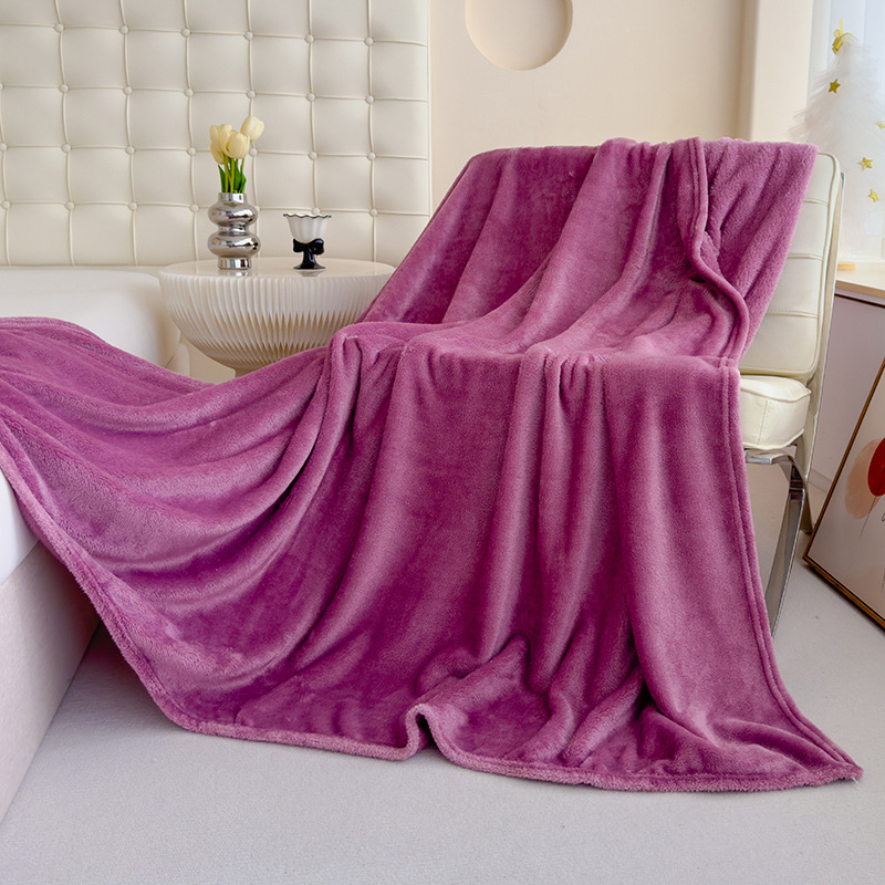 Versatile cuddly blanket made of soft polyester