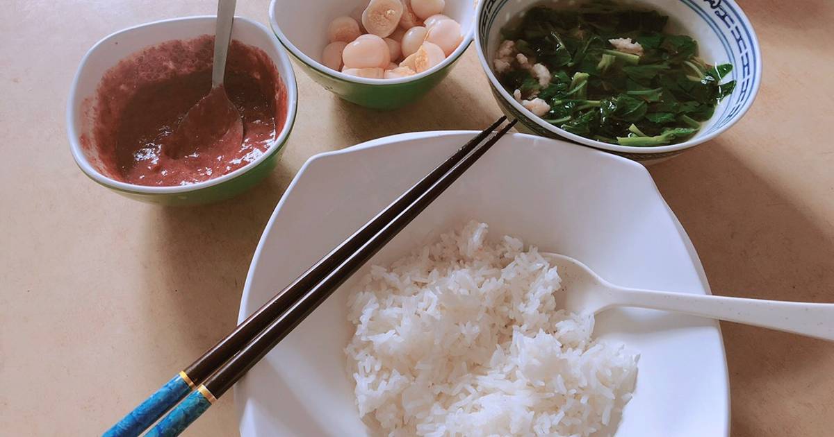 Canh rau nấu tôm, cà pháo