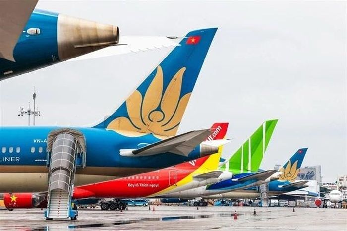 Giá vé máy bay nội địa tăng mạnh từ đầu tháng tư - Báo Tri thức &amp; Cuộc sống
