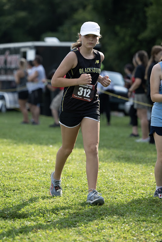 Photo from MS: Cross Country of Liliana Fthenos