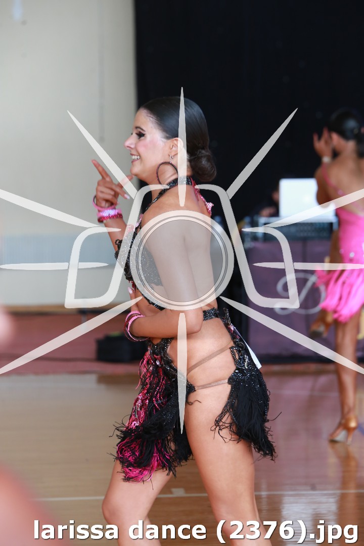 larissa dance (2376).jpg