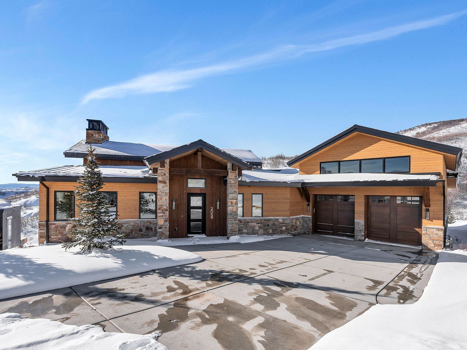 Heber City, Utah, USA — 5-Bed Villa 2