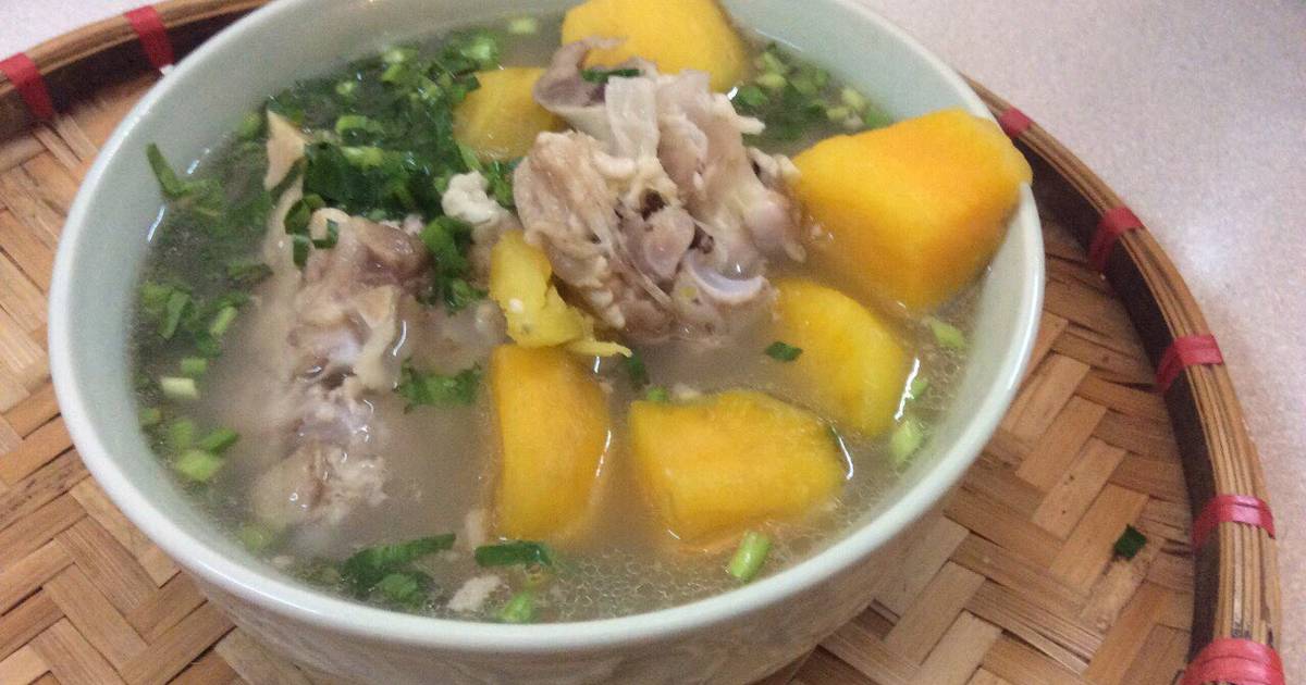 Canh khoai lang hầm xương móng giò