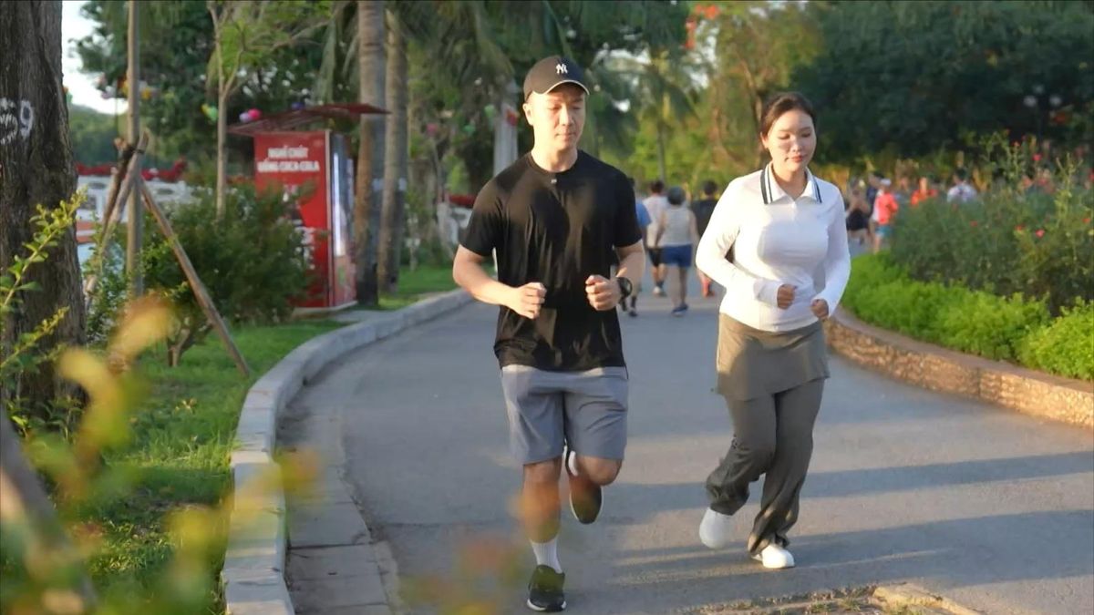 Bắt đầu ngày mới tại công viên Thống Nhất - Đài Phát thanh và truyền hình Hà Nội