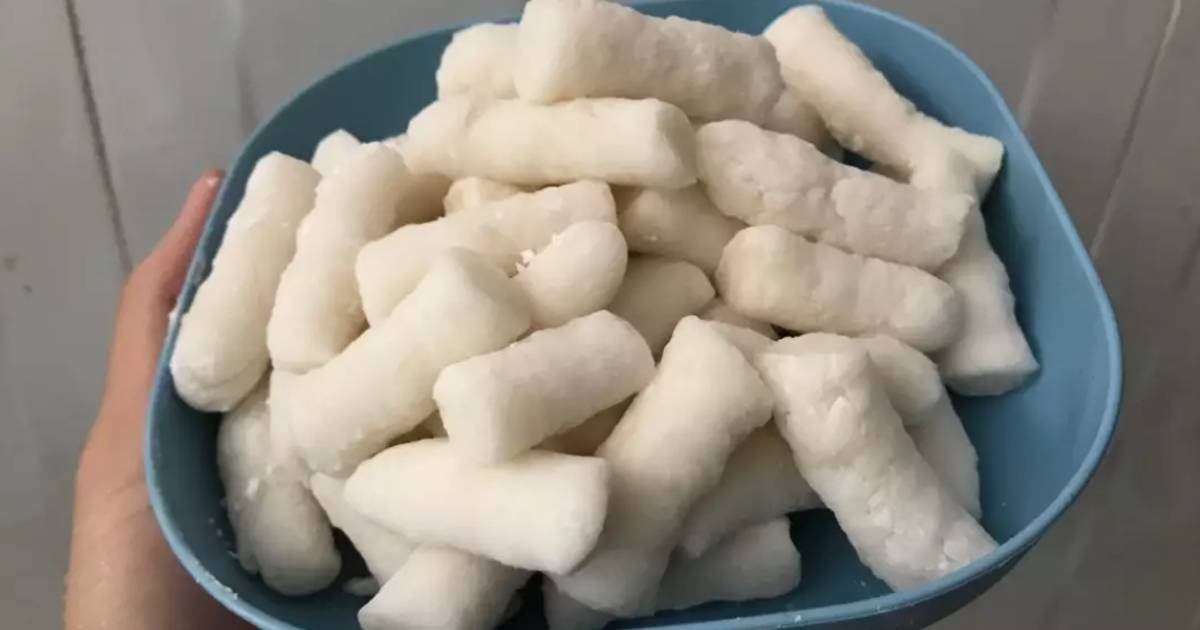 Bánh gạo từ cơm nguội