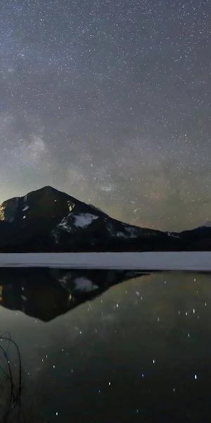 Reeds Sulphur Milky Way  Nature 4K Wallpaper Background