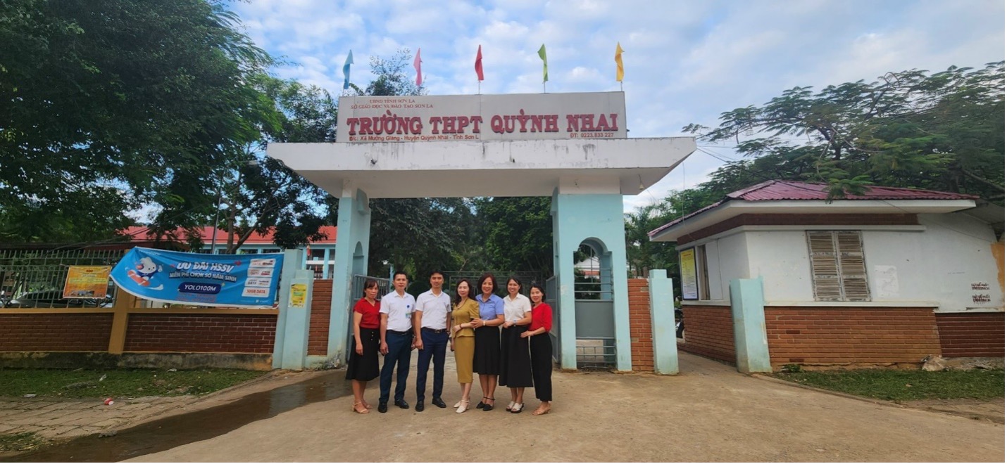 Bộ môn Địa lý, Khoa Khoa học Xã hội kết nối và phục vụ cộng đồng tại Trường THPT Quỳnh Nhai