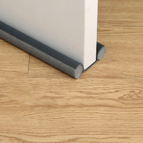 Door sealing strip, 95x3x10 cm