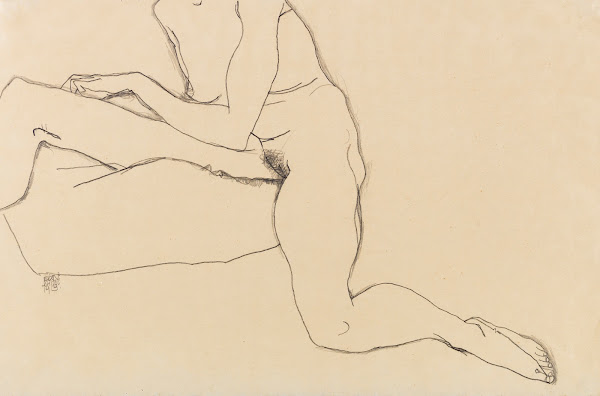 Sitzendes Mädchen mit ausgestrecktem Arm und Bein 1913