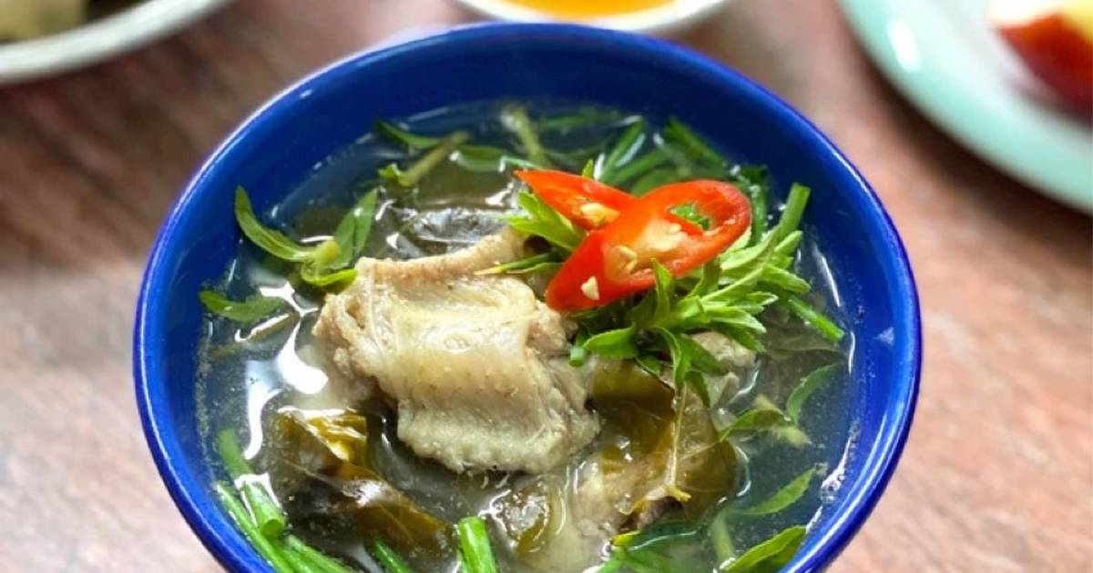 Canh Gà Lá Giang