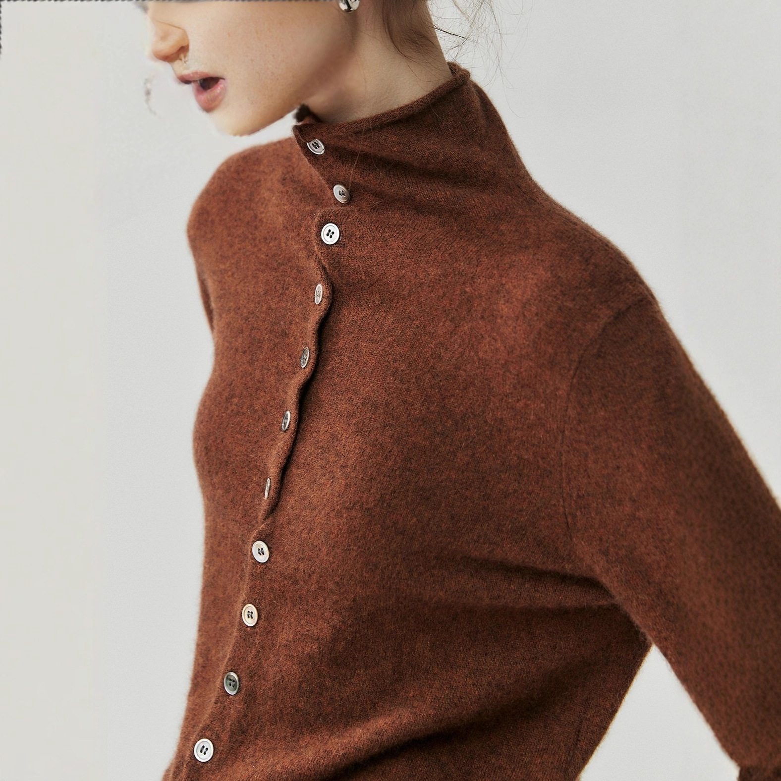 Cardigan with rolled edges, soft texture