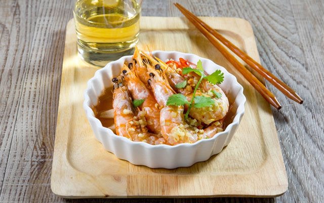 Tôm Hấp Sả Chanh