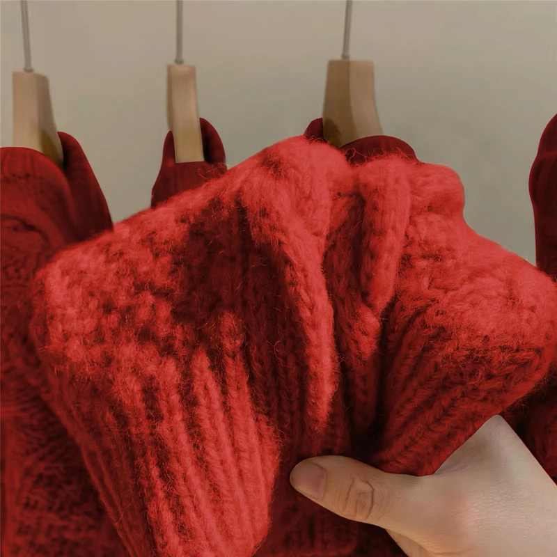 Chunky knitted sweater with cable pattern