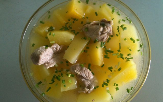 Canh Đu Đủ Hầm Xương