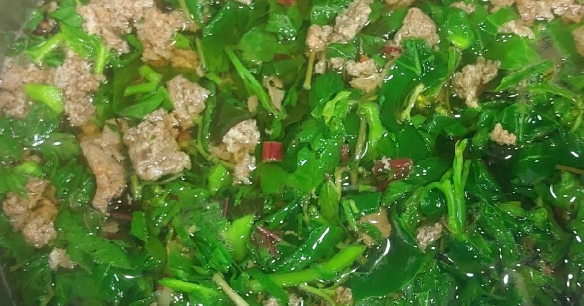 Canh cáy nấu rau tập tàng