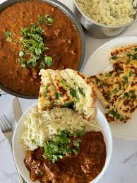 Lamb Curry Combo (With Rice or 2 Naan)