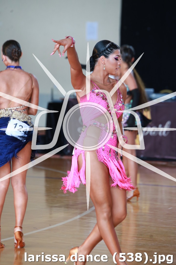 larissa dance (538).jpg
