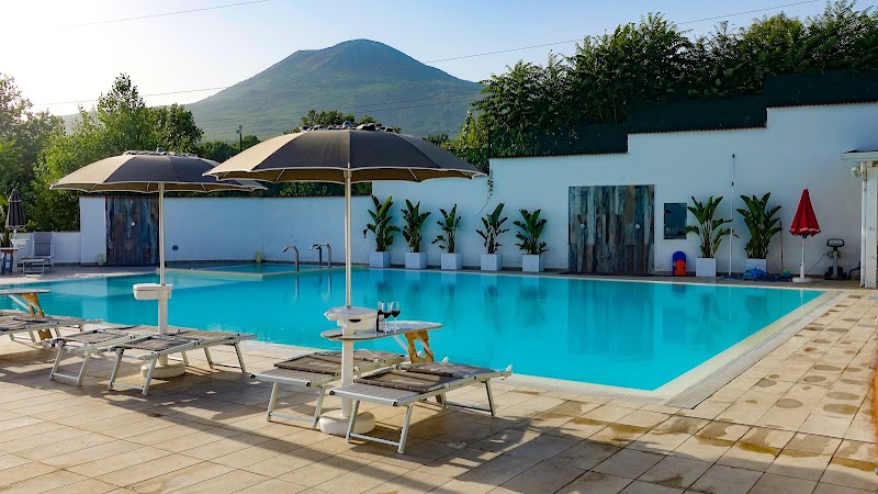 PISCINA.JPG