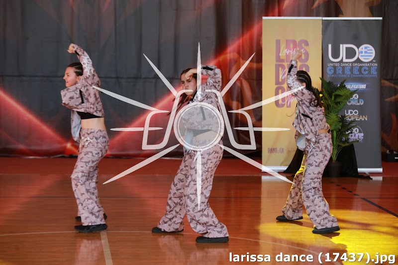 larissa dance (17437).jpg