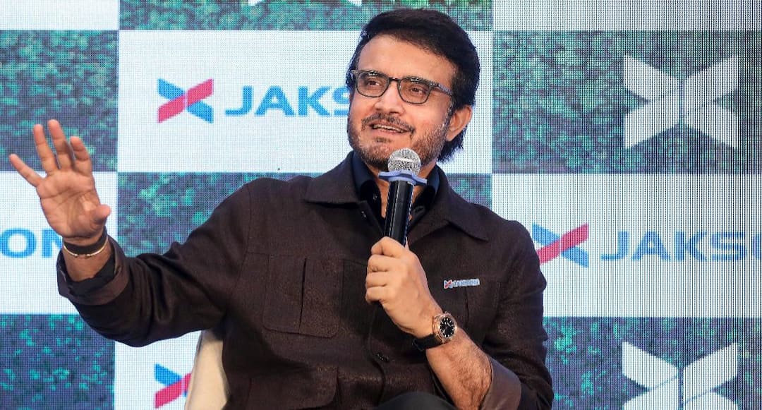 Sourav Ganguly Ends Debate on India’s Greatest Ever Captain, Chooses Between Himself and MS Dhoni