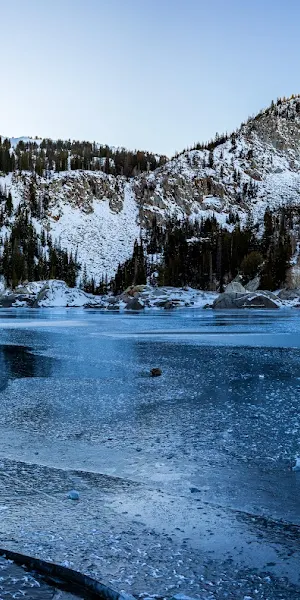 Frozen Lake, Winter Landscape, Snowy Mountains, Ice Formations 8K Wallpaper Background
