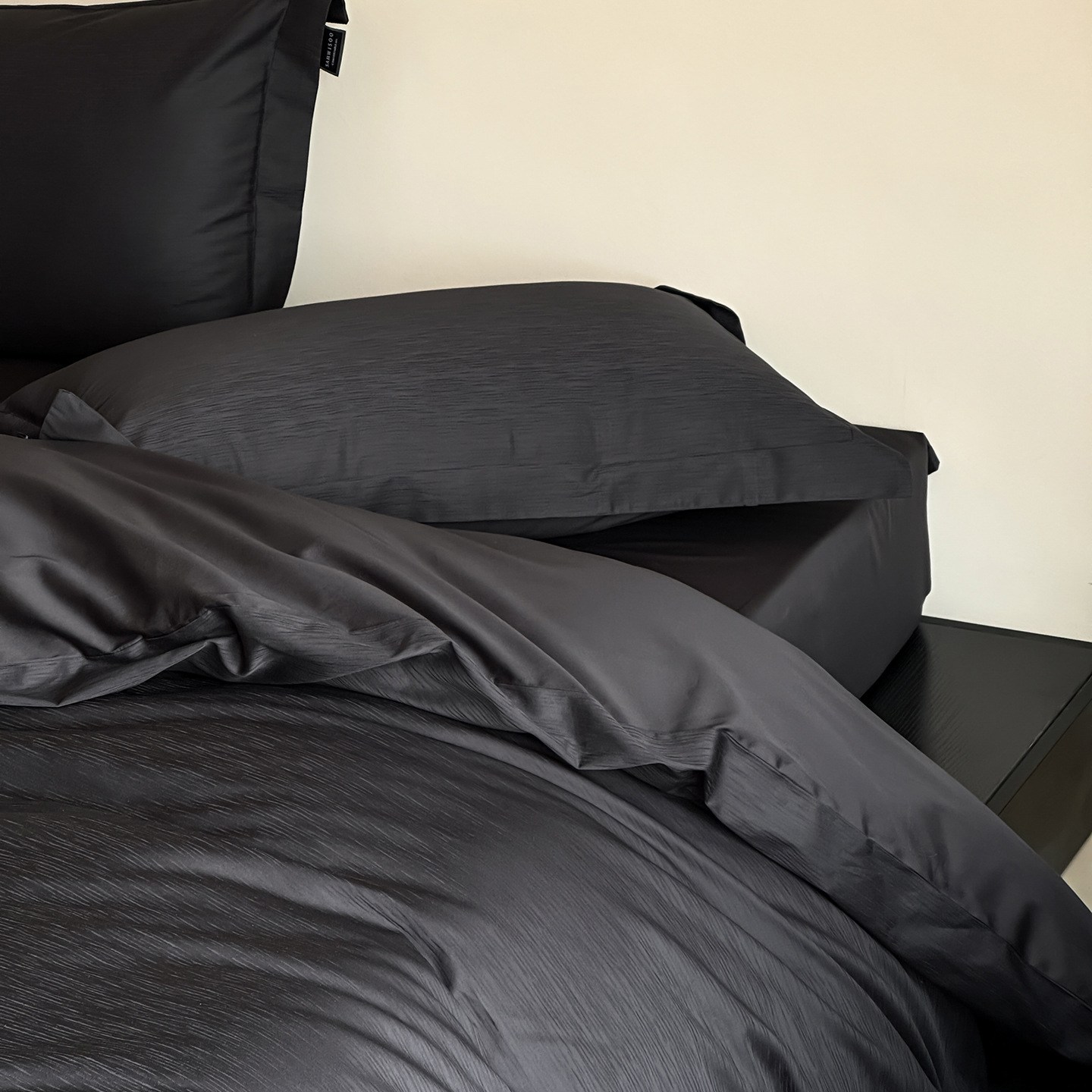 Cotton bedding set, 100 count, long staple, solid color, 4-piece