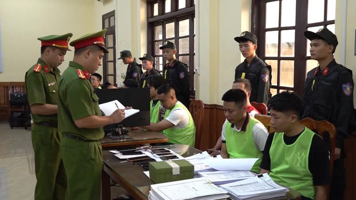[Video] Triệt phá đường dây lừa đảo 250 tỷ đồng xuyên quốc gia - Báo Nhân Dân