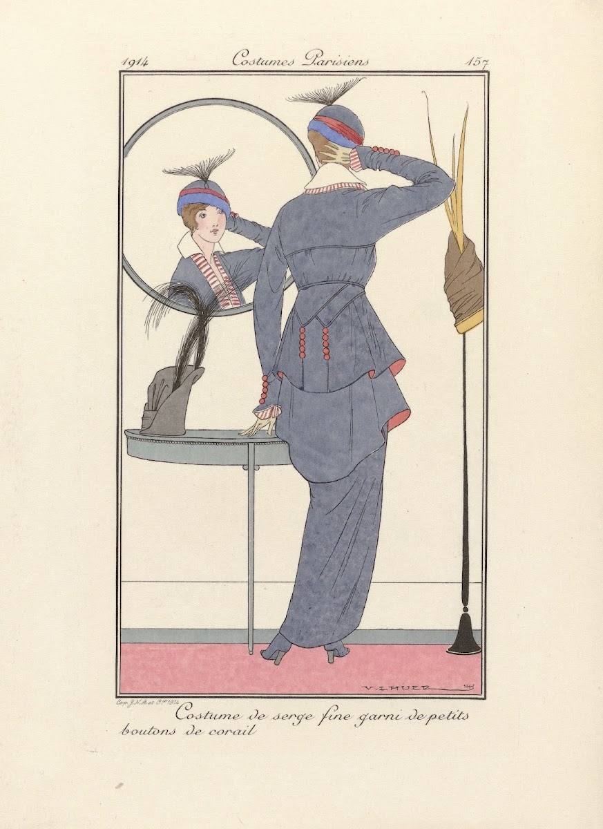 Costume de serge fine garni de petits boutons de corail 1914