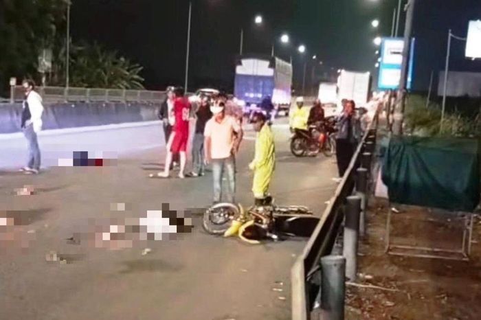 Tai nạn giao thông 11/5: Ô tô va chạm xe máy chở 3 cha con, bé 6 tuổi tử vong - Báo Xây Dựng